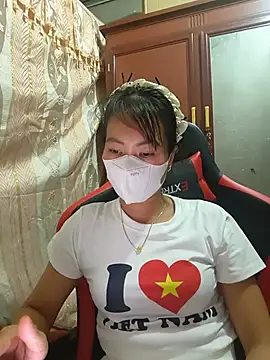 Yuy sexyy online show from June 5, 2026, 4:02 pm