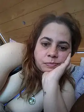 darkellie online show from May 25, 2026, 12:22 pm