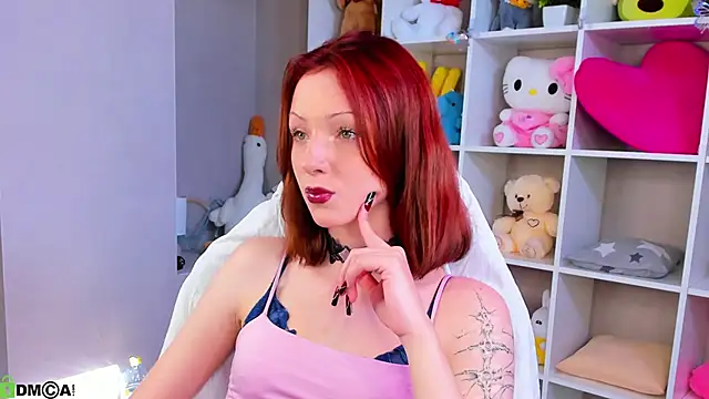 Snapshot of Nelly-May chatting on June 4, 2026, 8:53 am Nelly-May online show from June 4, 2026, 8:53 am