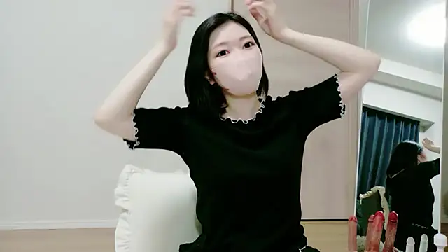 Snapshot of ririmuchan_v chatting on June 11, 2026, 1:53 pm ririmuchan v online show from June 11, 2026, 1:53 pm