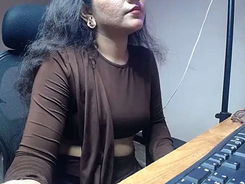 Flirty Apsara online show from June 5, 2026, 5:29 pm
