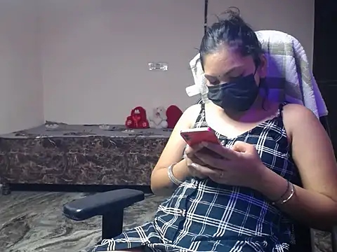 Flirty Apsara online show from June 8, 2026, 1:28 am