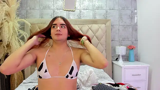 CleoFoxxx  online show from June 10, 2026, 12:59 pm