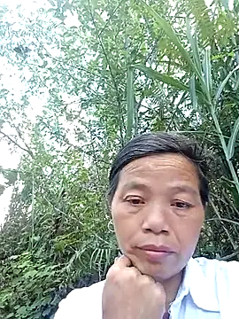 Snapshot of Elfledaa chatting on June 3, 2026, 8:06 am Elfledaa online show from June 3, 2026, 8:06 am