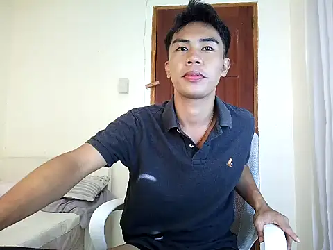 Snapshot of alejandro_fernando chatting on May 26, 2026, 11:45 pm alejandro fernando online show from May 26, 2026, 11:45 pm