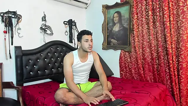 Snapshot of MartinaXBob chatting on June 5, 2026, 6:52 am MartinaXBob online show from June 5, 2026, 6:52 am