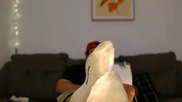 ChubbyGayBigFeet online show from May 27, 2026, 1:52 pm