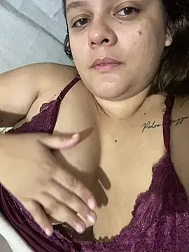 Laryssinha 69 online show from June 5, 2026, 10:32 am