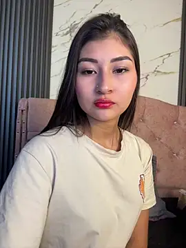Snapshot of Aylin-fire chatting on May 25, 2026, 6:47 pm Aylin-fire online show from May 25, 2026, 6:47 pm