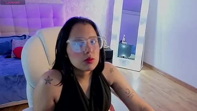 Snapshot of katy_blush chatting on June 3, 2026, 7:19 pm katy blush online show from June 3, 2026, 7:19 pm