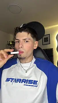 JarbinParker online show from June 3, 2026, 4:04 am