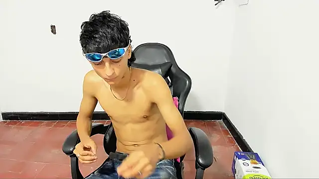 Leal cute666 online show from May 31, 2026, 6:31 am