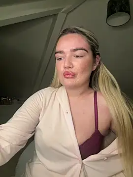 Annaox online show from June 11, 2026, 7:34 pm