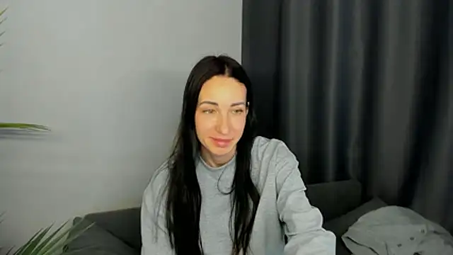 BouncySweety online show from March 26, 2026, 7:14 am