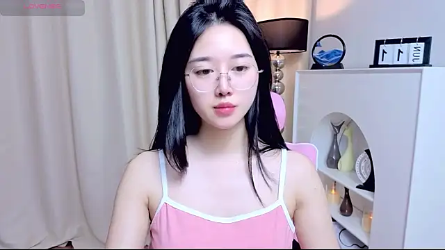 miuu6868 online show from June 11, 2026, 2:53 am