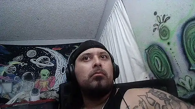 licknitright6 online show from May 31, 2026, 11:17 am