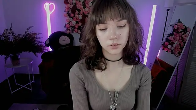 MalenaVerlaine online show from June 8, 2026, 10:48 am
