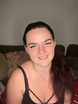 Snapshot of SecretSarah chatting on June 6, 2026, 8:08 am SecretSarah online show from June 6, 2026, 8:08 am