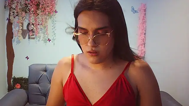 Snapshot of shannel_ydo chatting on June 9, 2026, 11:38 pm shannel ydo online show from June 9, 2026, 11:38 pm