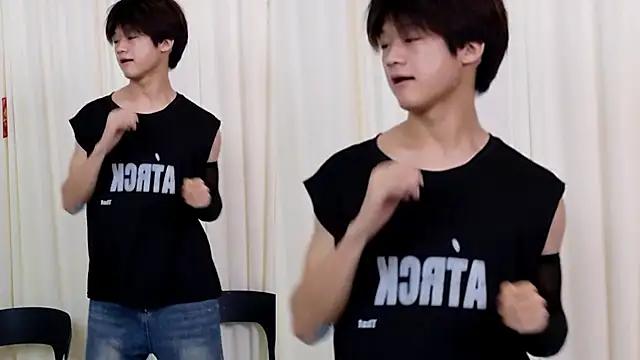 Snapshot of DLBOYS-001 chatting on May 25, 2026, 3:29 pm DLBOYS-001 online show from May 25, 2026, 3:29 pm