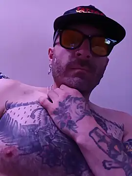 girthxcrisis online show from June 16, 2026, 4:59 am