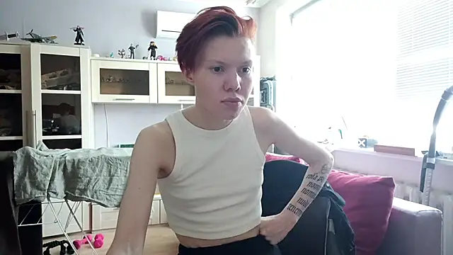Snapshot of Tannet_Lovelyyy chatting on June 12, 2026, 3:44 pm Tannet Lovelyyy online show from June 12, 2026, 3:44 pm