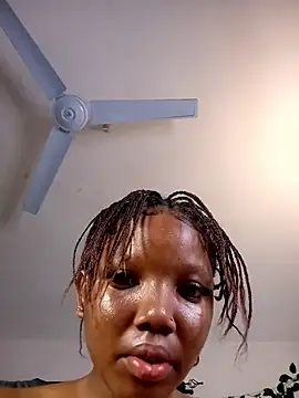 Sexydivah18 online show from June 9, 2026, 9:21 am