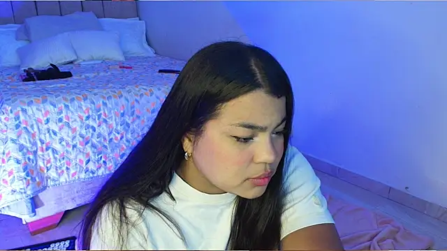Snapshot of emily_morgam chatting on June 5, 2026, 7:08 pm emily morgam online show from June 5, 2026, 7:08 pm