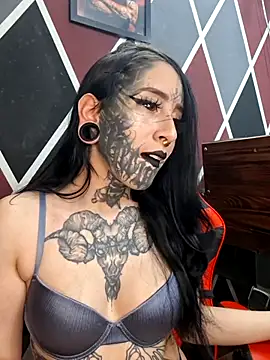 Venom-Luna online show from June 4, 2026, 5:19 pm