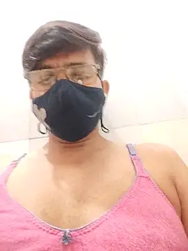 bottom monty online show from June 2, 2026, 8:22 pm