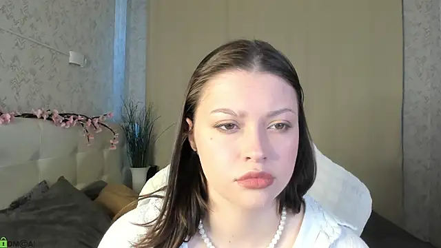 Maya-Mimi online show from June 7, 2026, 12:59 am