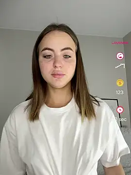 Snapshot of AngellLive chatting on May 29, 2026, 7:34 pm AngellLive online show from May 29, 2026, 7:34 pm