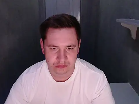 Snapshot of Max_Marlyn chatting on June 8, 2026, 6:25 am Max Marlyn online show from June 8, 2026, 6:25 am