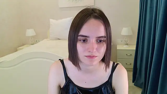 Daisy Heart online show from June 3, 2026, 4:15 am