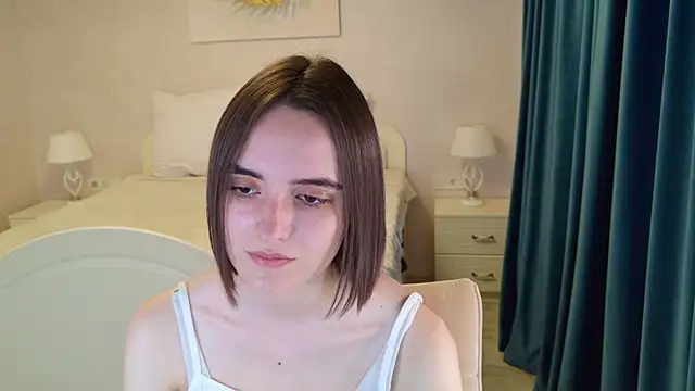 Daisy Heart online show from June 4, 2026, 4:18 am