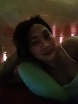 Snapshot of Mia-mia12 chatting on May 30, 2026, 6:43 am Mia-mia12 online show from May 30, 2026, 6:43 am