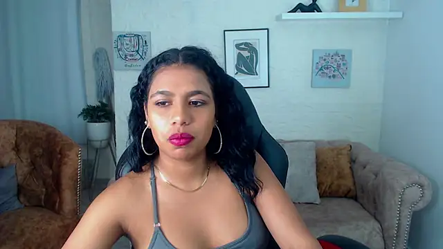 Snapshot of luna_sweet_tk chatting on June 2, 2026, 12:07 pm luna sweet tk online show from June 2, 2026, 12:07 pm
