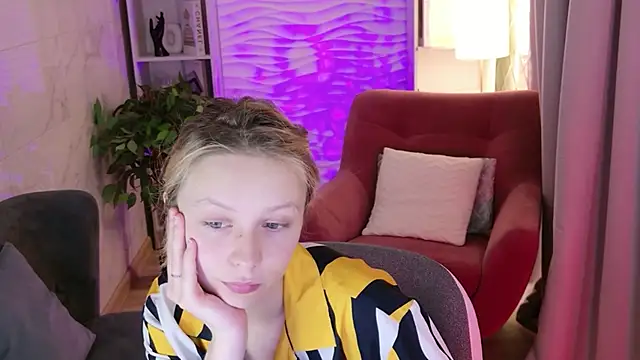 ivy blare online show from June 8, 2026, 1:44 pm