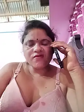 Maya Vabi online show from June 5, 2026, 4:41 am