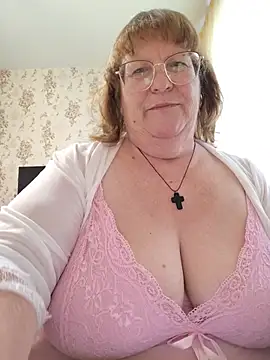Sweet19-68 online show from June 11, 2026, 4:21 am