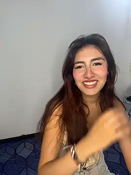 Snapshot of velariasoft_ chatting on May 26, 2026, 9:00 pm velariasoft online show from May 26, 2026, 9:00 pm