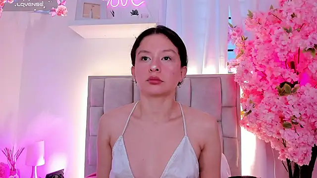 Dana grey  online show from June 10, 2026, 11:53 am