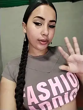 shantall cute online show from June 6, 2026, 9:03 am