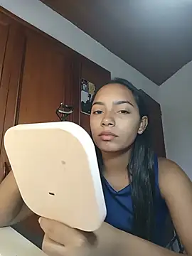 xcleila online show from June 8, 2026, 4:07 pm