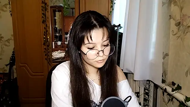 Adilily online show from June 8, 2026, 1:55 pm
