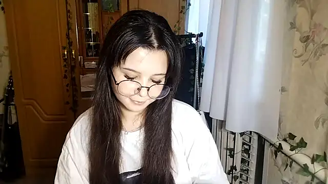 Adilily online show from June 11, 2026, 1:31 pm
