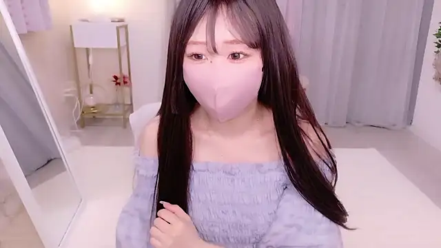 Snapshot of YURInya_ chatting on June 3, 2026, 12:08 pm YURInya online show from June 3, 2026, 12:08 pm
