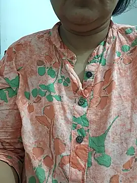 manjusrma005 online show from June 6, 2026, 5:06 pm