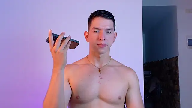 zanedawson  online show from June 10, 2026, 7:02 pm