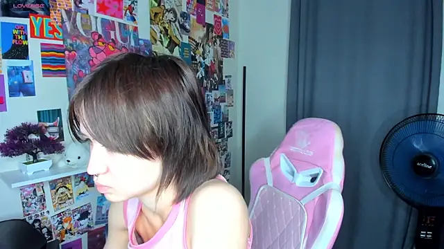 RiLey  Davis online show from June 9, 2026, 3:18 am